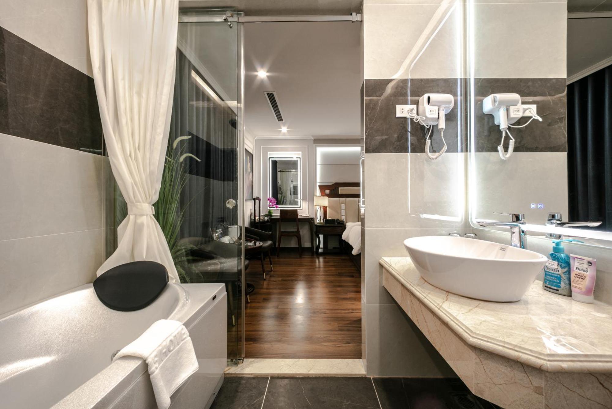 A25 Hotel - 16 Mieu Dam Hanoi Dış mekan fotoğraf
